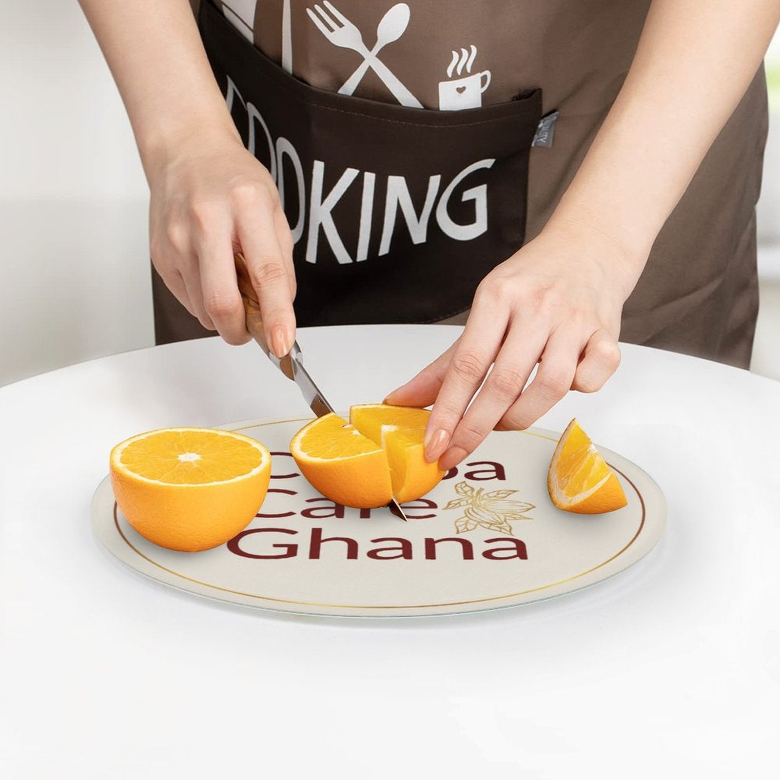 Cocoa Cafe Signature Collection – Tempered Glass Round Chopping Board | 20 cm, UV Print, Scratch-Resistant, Portable