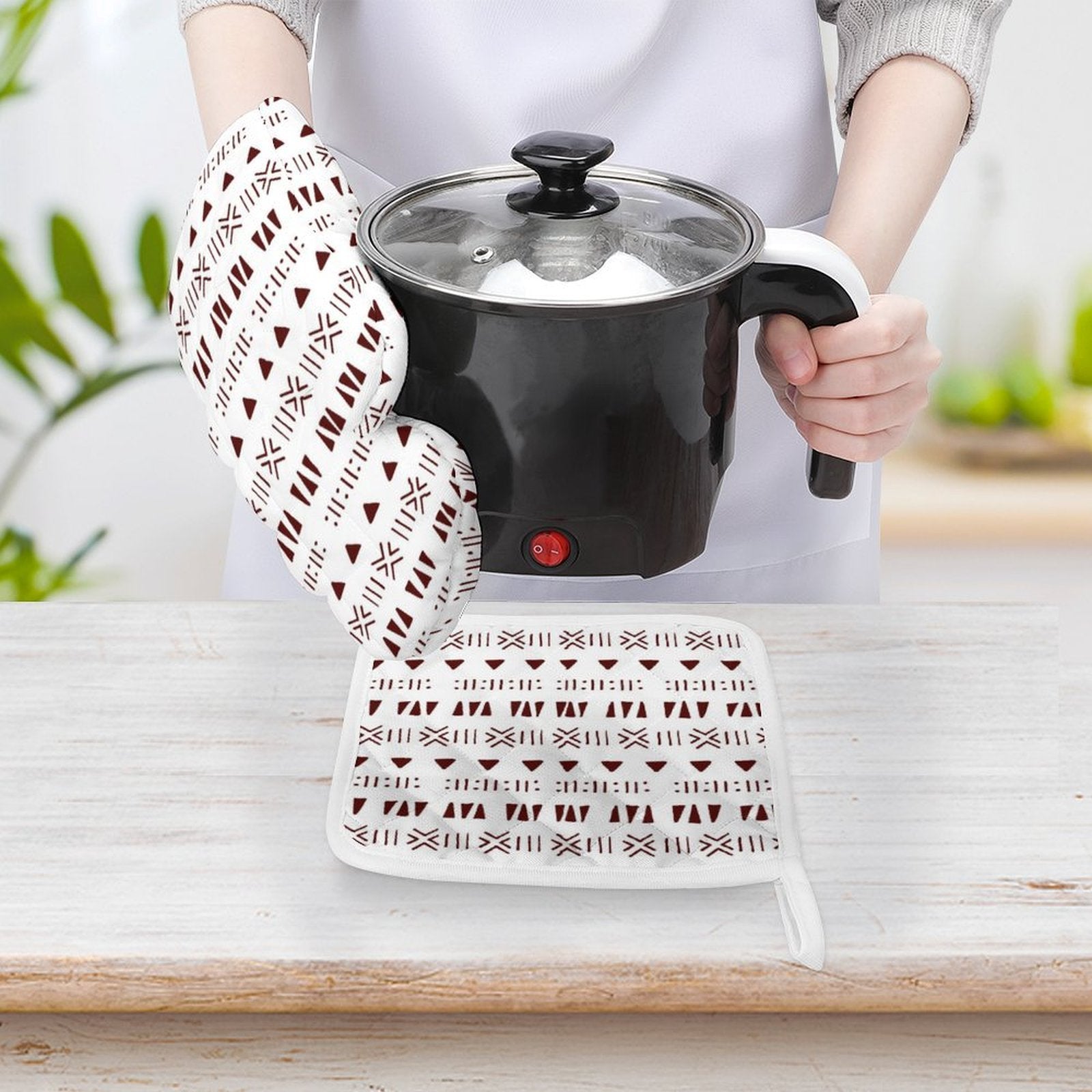 Mud Cloth Print Oven Mitt & Pot Holder Set | Heat-Resistant Kitchen Glove